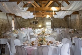 Décoration de salle, table, voiture, bouquet mariée